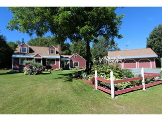 114 Scotch Burn Dr, Ryegate, VT 05069