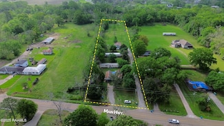 2623 Main Hwy, Breaux Bridge, LA 70517