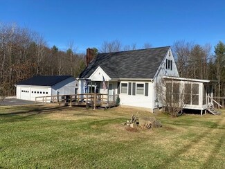 848 Sandy Birch Rd, Milton, VT 05468