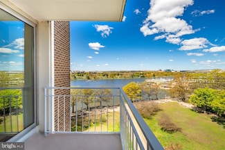 1425 4th St SW Unit A712, Washington, DC 20024