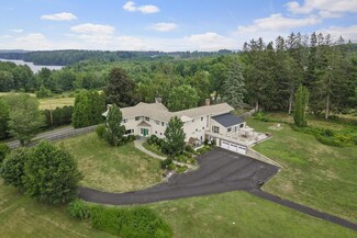 1018 Summer St, Auburn, ME 04210