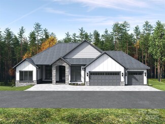 184 Sunridge Ave Unit 17, Horse Shoe, NC 28742