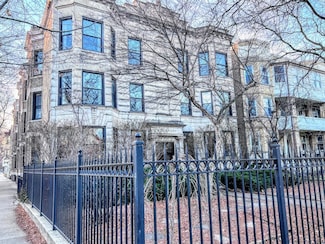 3216 W Altgeld St Unit 1, Chicago, IL 60647