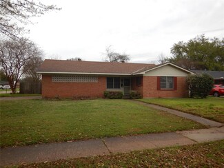 1132 E Washington St, Shreveport, LA 71104