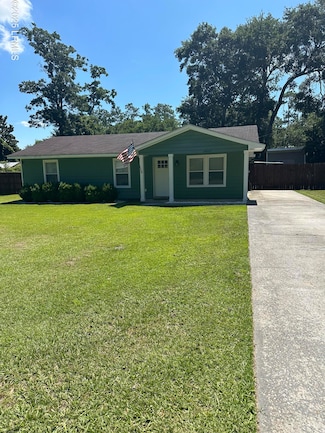 14007 Kader St, Beaufort, SC 29906