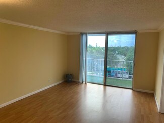 500 Executive Center Dr Unit 47, West Palm Beach, FL 33401