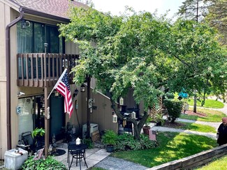 31 Montego Colony Unit 7, Fox Lake, IL 60020