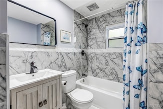 405 W Ferry St, Buffalo, NY 14213
