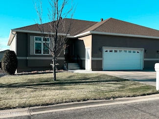 1625 Northridge Dr Unit 214, Watertown, SD 57201