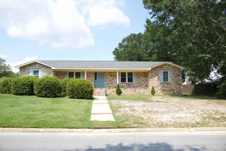 10200 Sugar Creek Dr, Pensacola, FL 32514