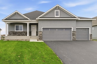 676 Goldenrod Ct, Delano, MN 55328