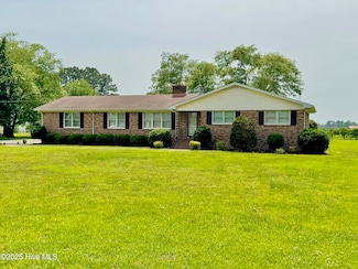 2140 Joe Temple St, Kinston, NC 28504