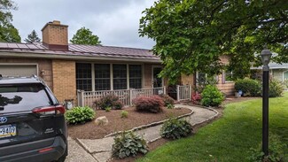 4634 Lake Pleasant Rd, Erie, PA 16504