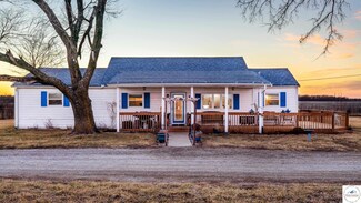 23751 Randall Rd, Sedalia, MO 65301