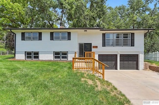 235 S 118th St, Omaha, NE 68154
