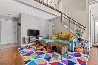 9707 Richmond Ave Unit 30, Houston, TX 77042