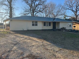 2421 Mt Carmel Rd, Covington, TN 38019