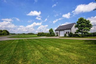 120 Brennan Ln, Evans City, PA 16033