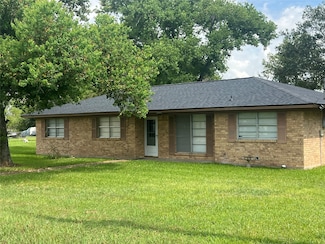 16109 Clarence St, Needville, TX 77461
