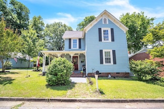 114 Martin St, Laurens, SC 29360