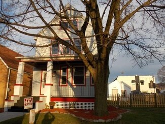 210 James St, Springdale, PA 15144