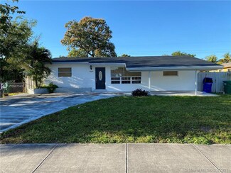 1943 Gardenia Rd, Plantation, FL 33317
