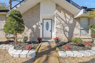 5217 Stagecoach Ln, Garland, TX 75043