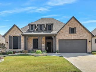 5106 Twin Oaks Ct, Denison, TX 75020