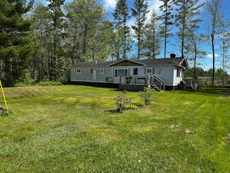 228 Belmont Ave, Belfast, ME 04915