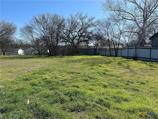 614 Blake St, Killeen, TX 76541