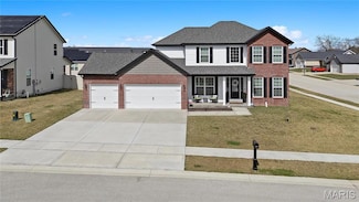 600 Monarch Dr, O'Fallon, IL 62269