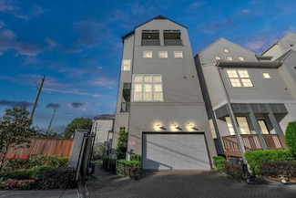 4005 Woodshire Village Estates, Houston, TX 77025