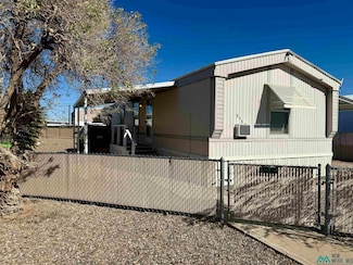 515 Acoma Dr, Deming, NM 88030