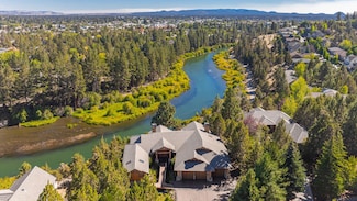 247 NW Scenic Heights Dr, Bend, OR 97701