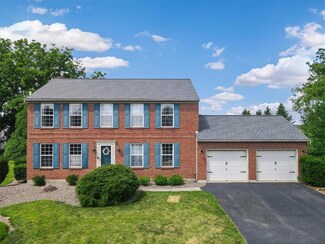 423 W Mayfield Cir, Bethlehem, PA 18020