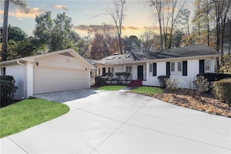 2580 Hawthorne Dr NE, Atlanta, GA 30345