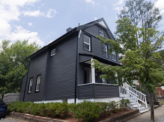 637 Union St, Orange, NJ 07050