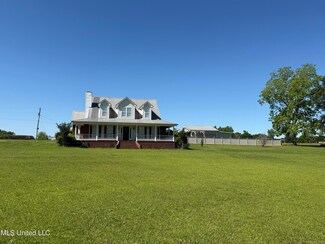 147 Ashton Dr, Lucedale, MS 39452