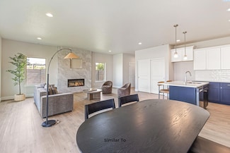 7681 Grapevine Ct, West Richland, WA 99353