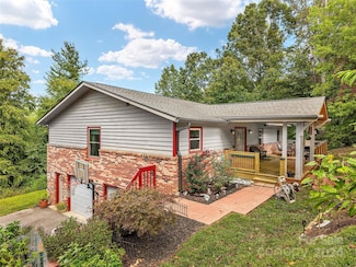 4 Lynnette Dr, Fairview, NC 28730