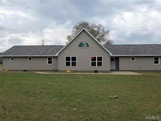 2093 E County Highway 450, Sikeston, MO 63801