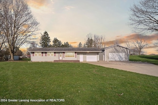 2945 N Cochran Rd, Charlotte, MI 48813