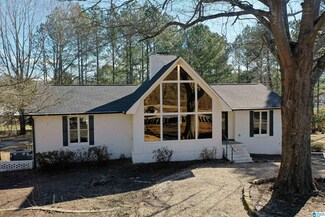 209 Country Club Dr, Leeds, AL 35094