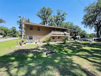 2073 Cr 428, Lake Panasoffkee, FL 33538