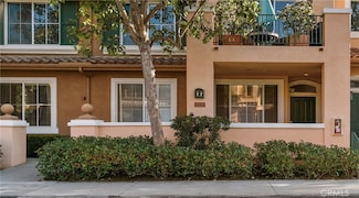 3305 Ladrillo Aisle, Irvine, CA 92606