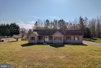 108 Meadow Ridge Pkwy, Dover, DE 19904