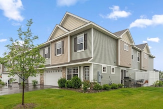 7255 Fall Dr, Lino Lakes, MN 55038