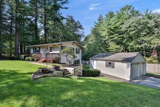 98 Maple Ln, Northborough, MA 01532