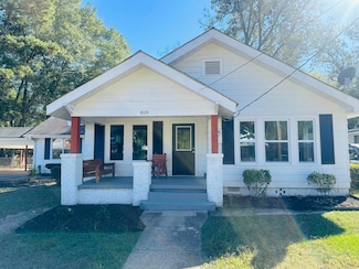 819 Hall St, Malvern, AR 72104