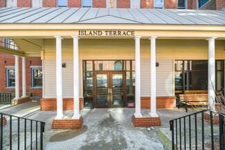 1 Island Terrace Unit 317, Saco, ME 04072